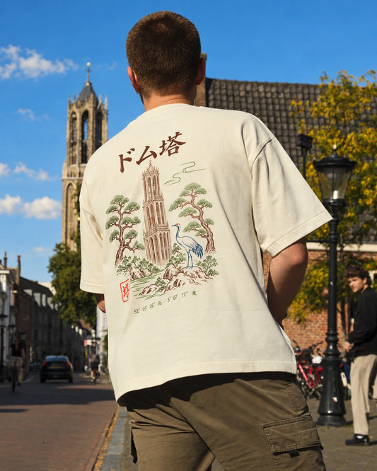 Fudo Tee Zen Light – oversized Cream, rugprint in Utrecht